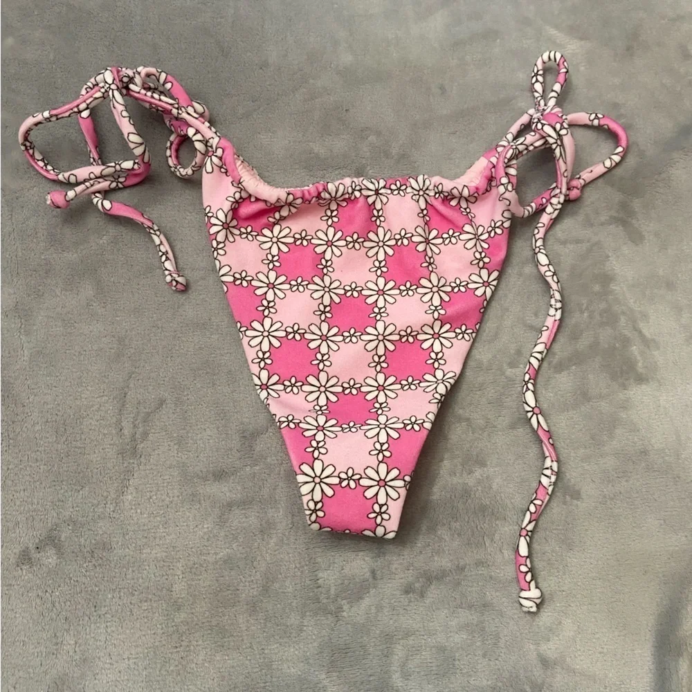 New! Frankie’s bikinis Tia Terry String Bikini Bottom Pink Daisy 10726